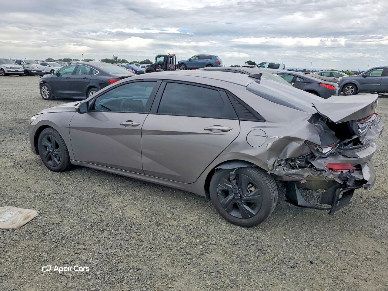 Hyundai Elantra 2022