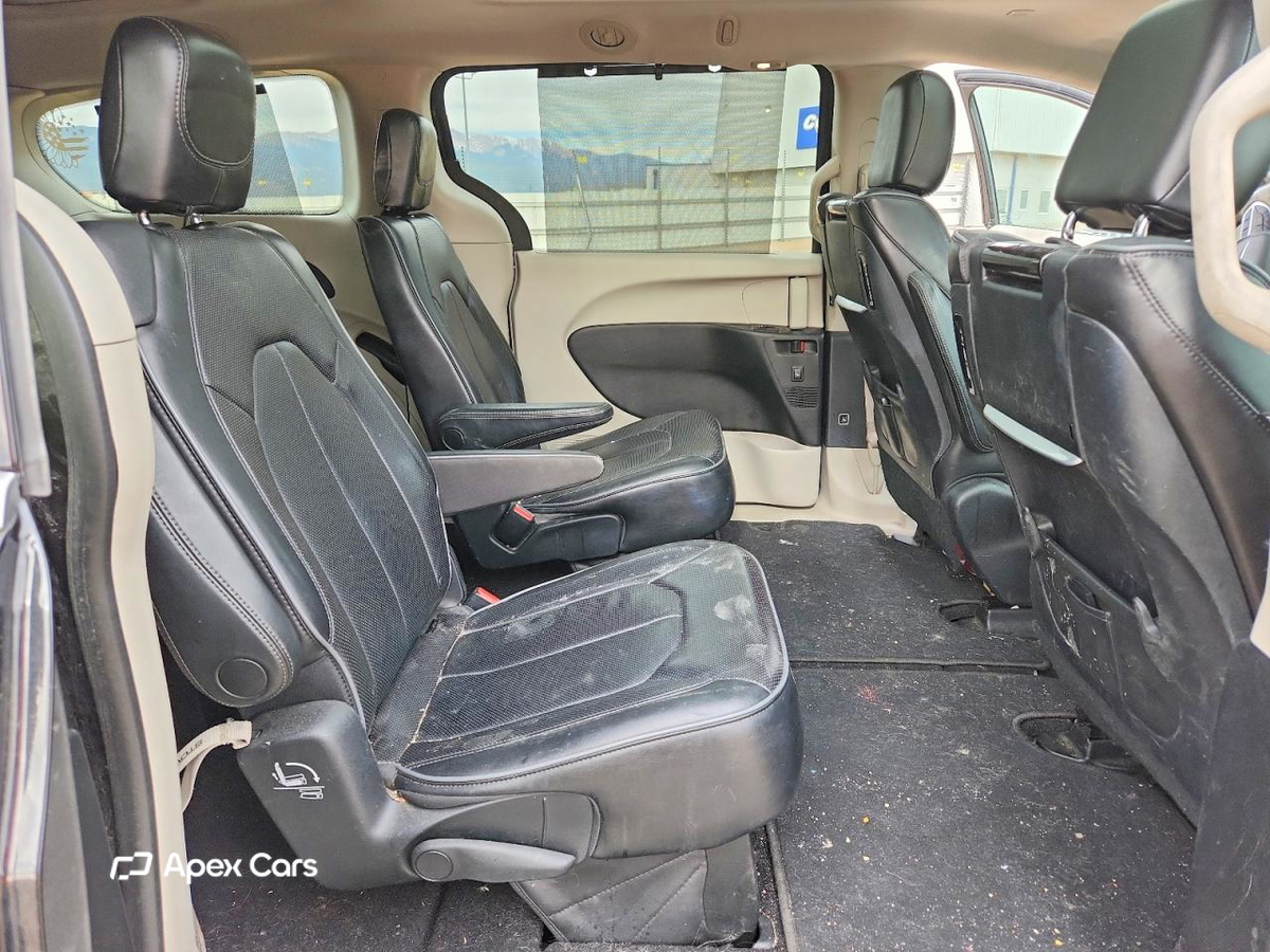 Chrysler Pacifica 2017