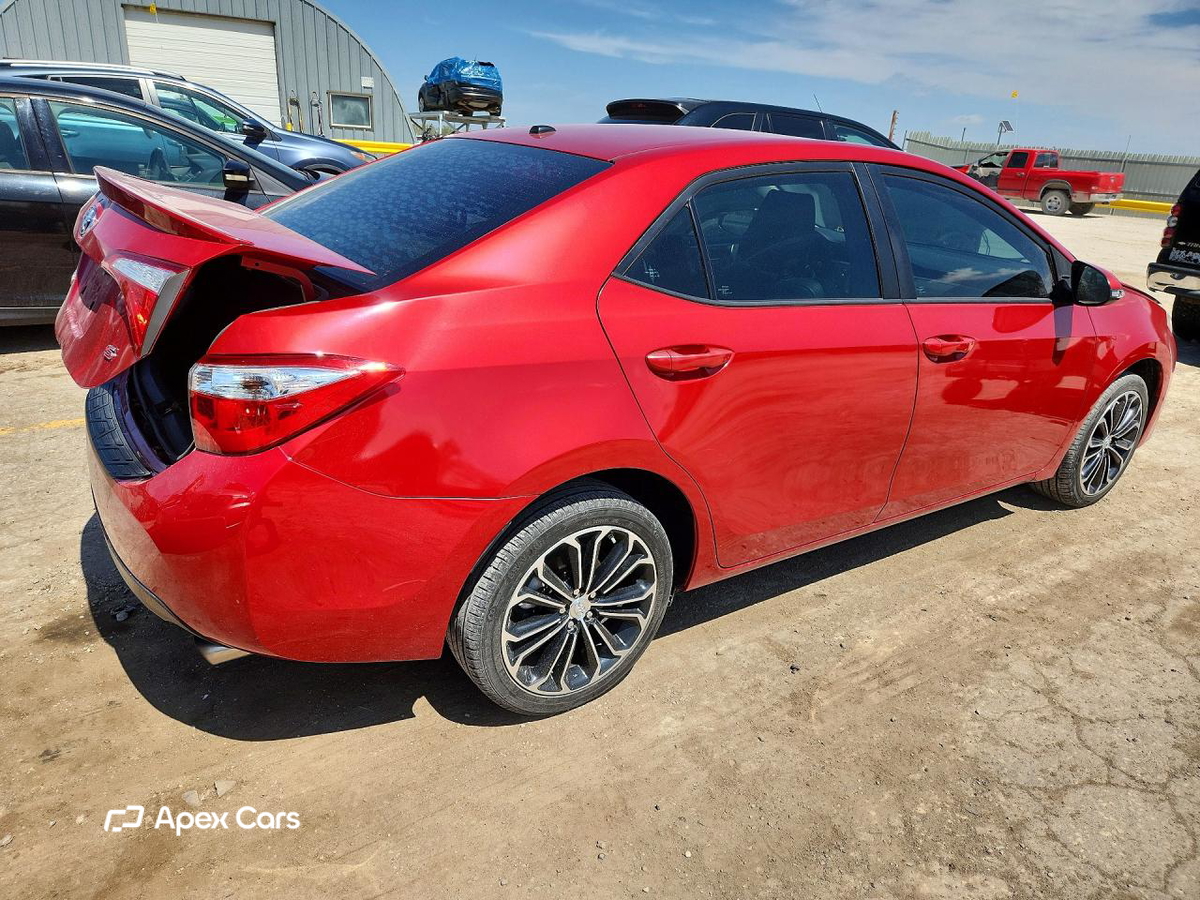 Toyota Corolla 2015