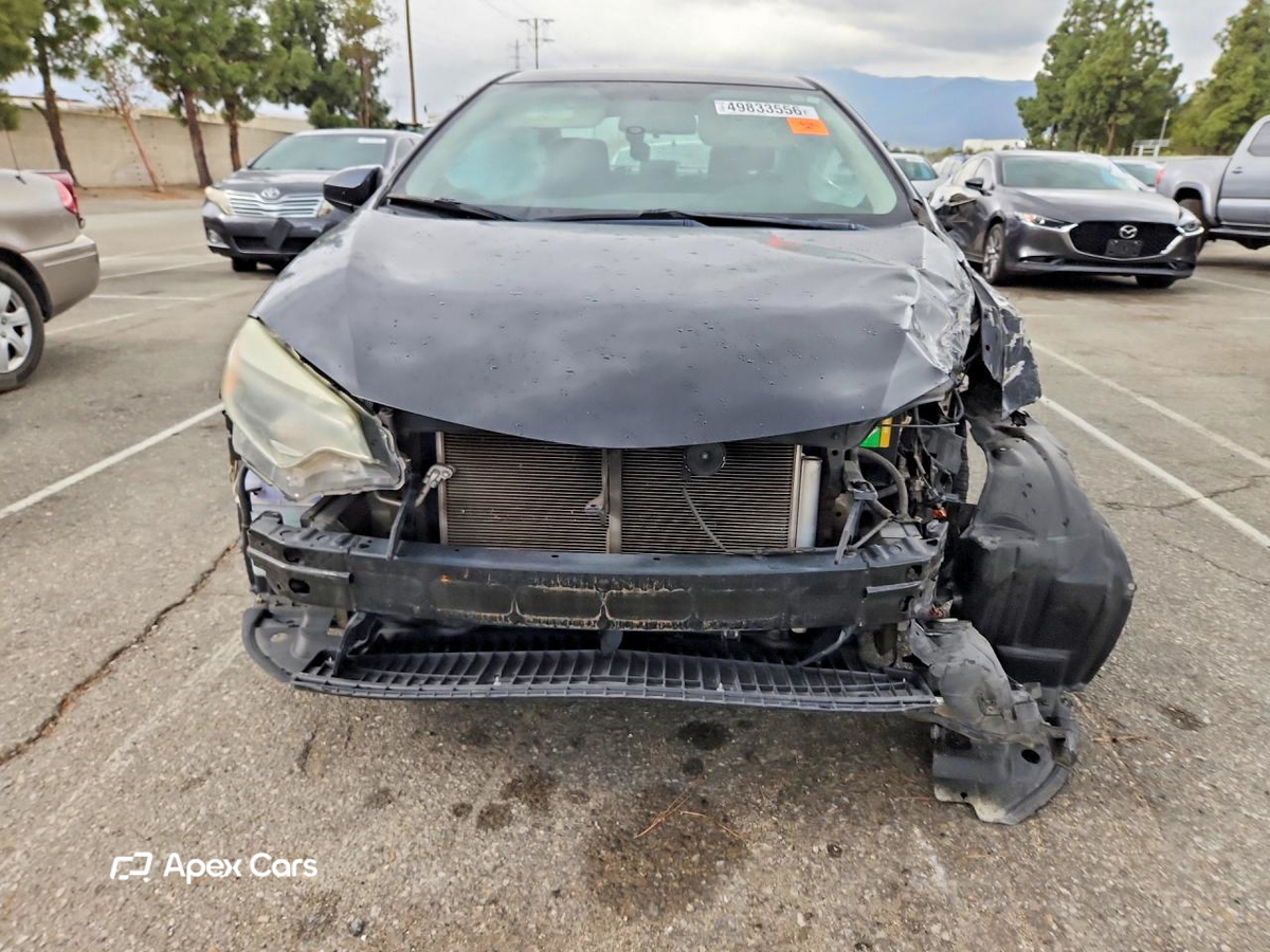 Toyota Corolla 2015