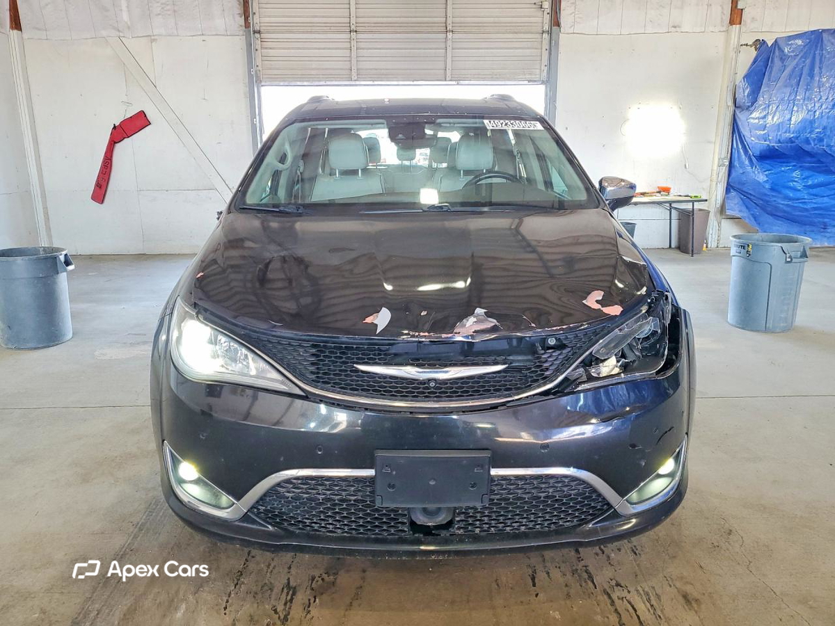 Chrysler Pacifica 2017