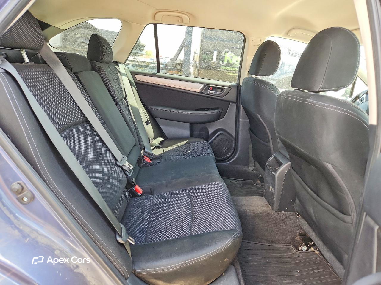 Subaru Outback 2015