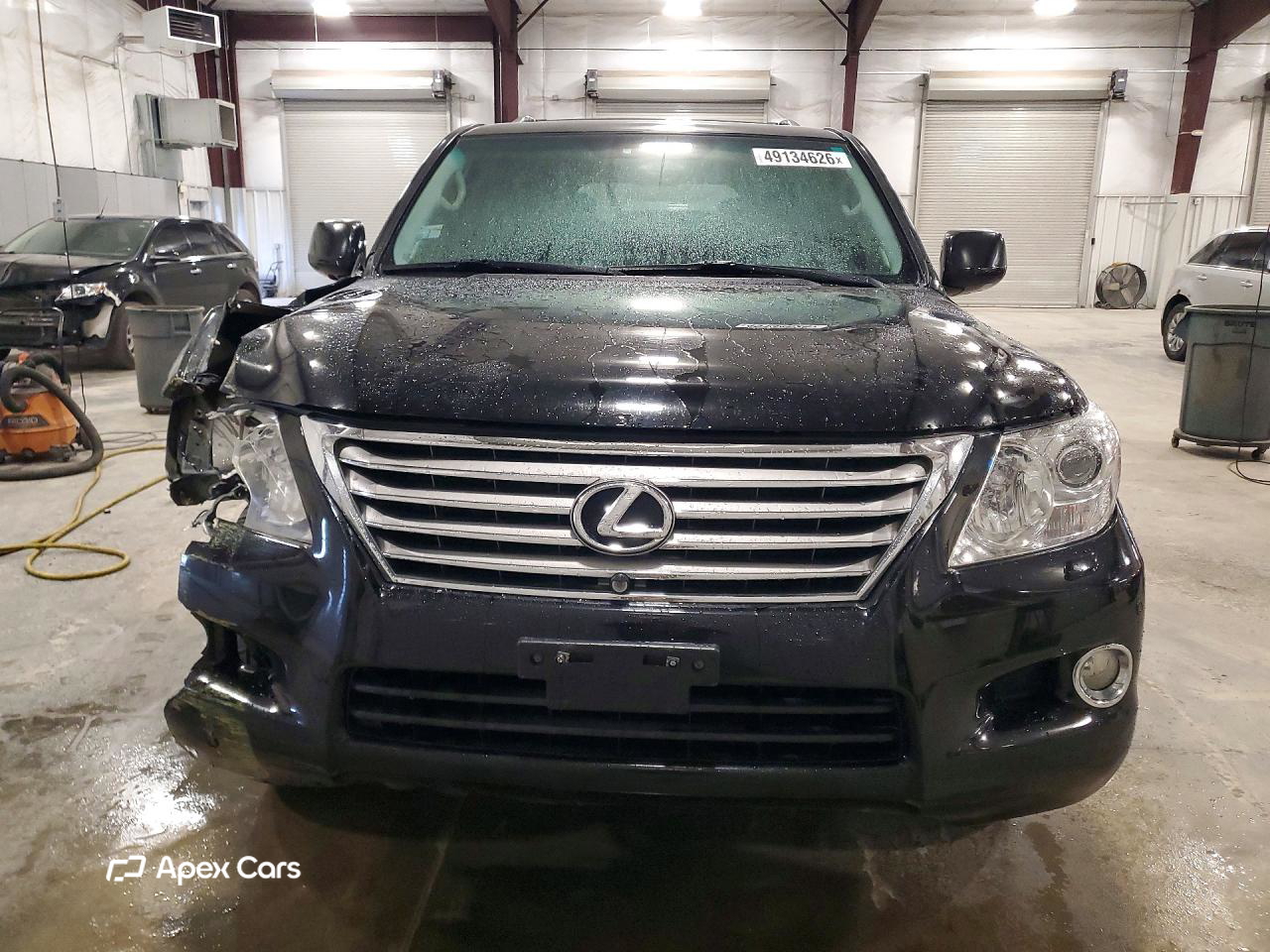 Lexus LX 2010