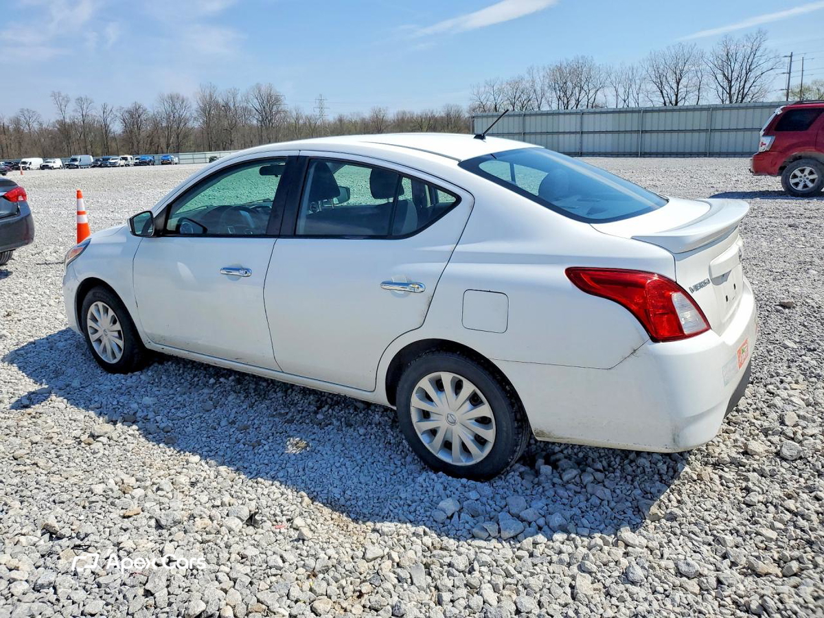 Nissan Versa 2018