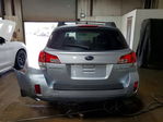 Subaru Outback 2014