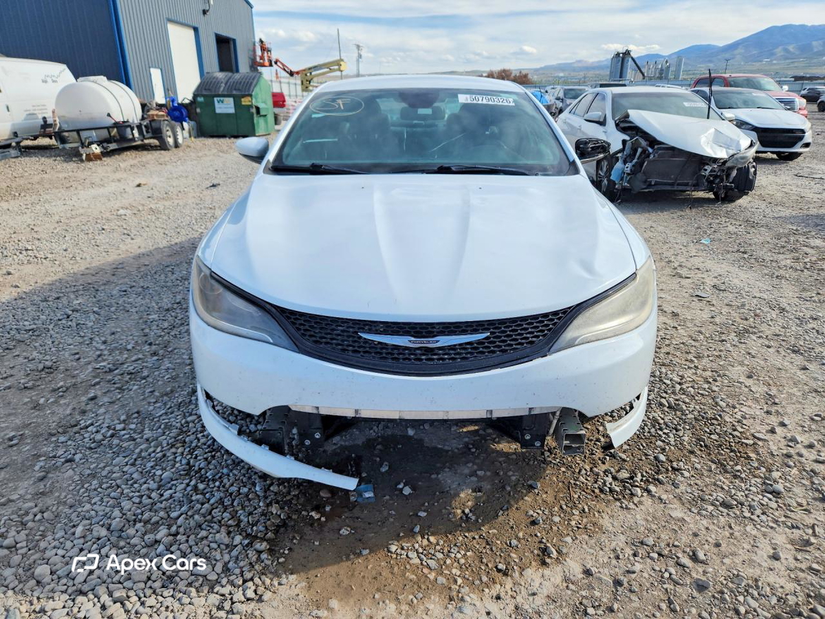 Chrysler 200 2015