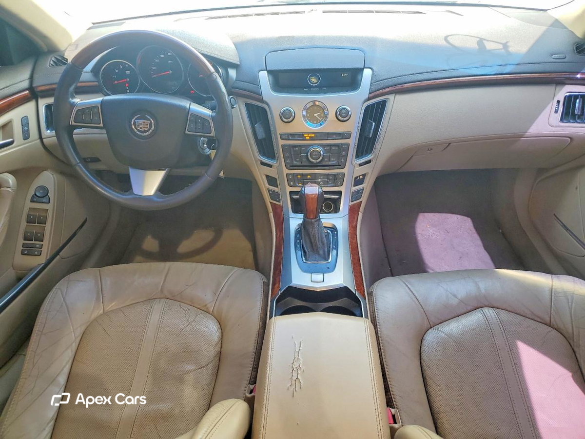 Cadillac CTS 2011