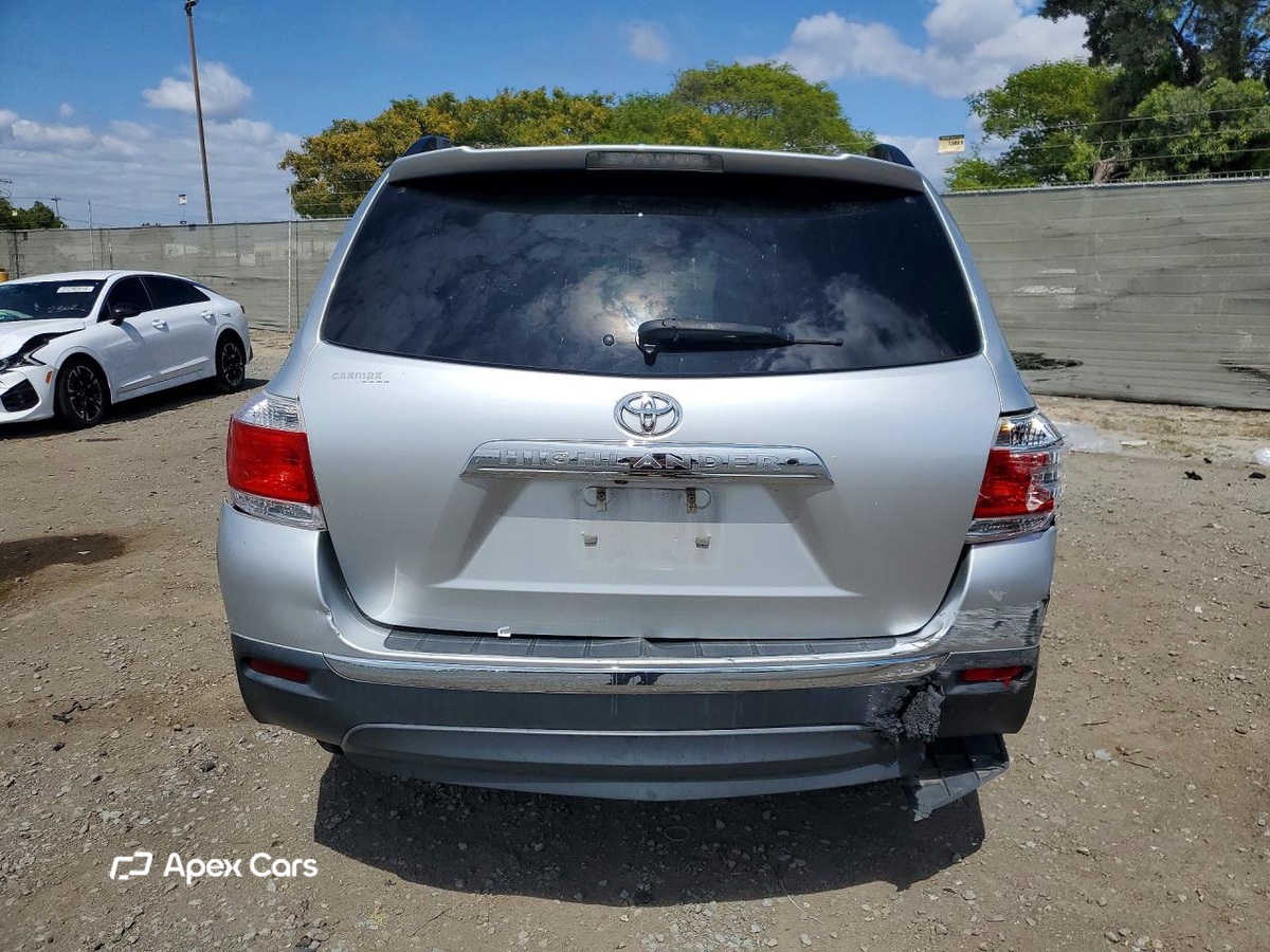 Toyota Highlander 2013