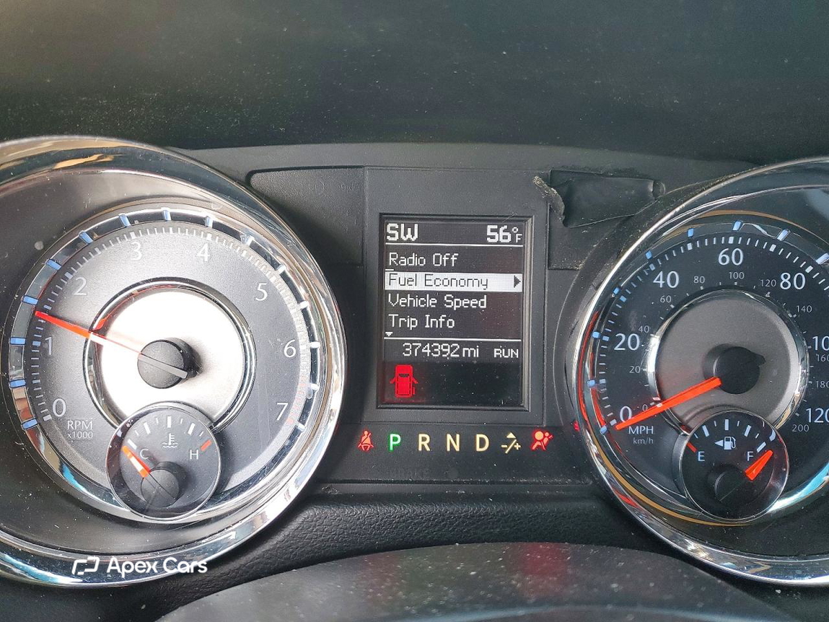 Chrysler Voyager 2013