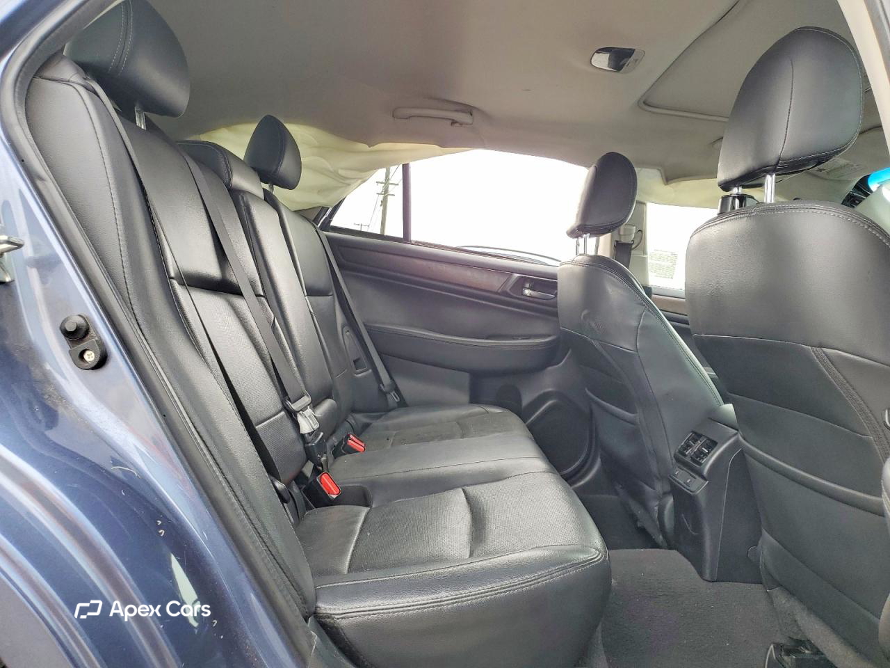 Subaru Outback 2016