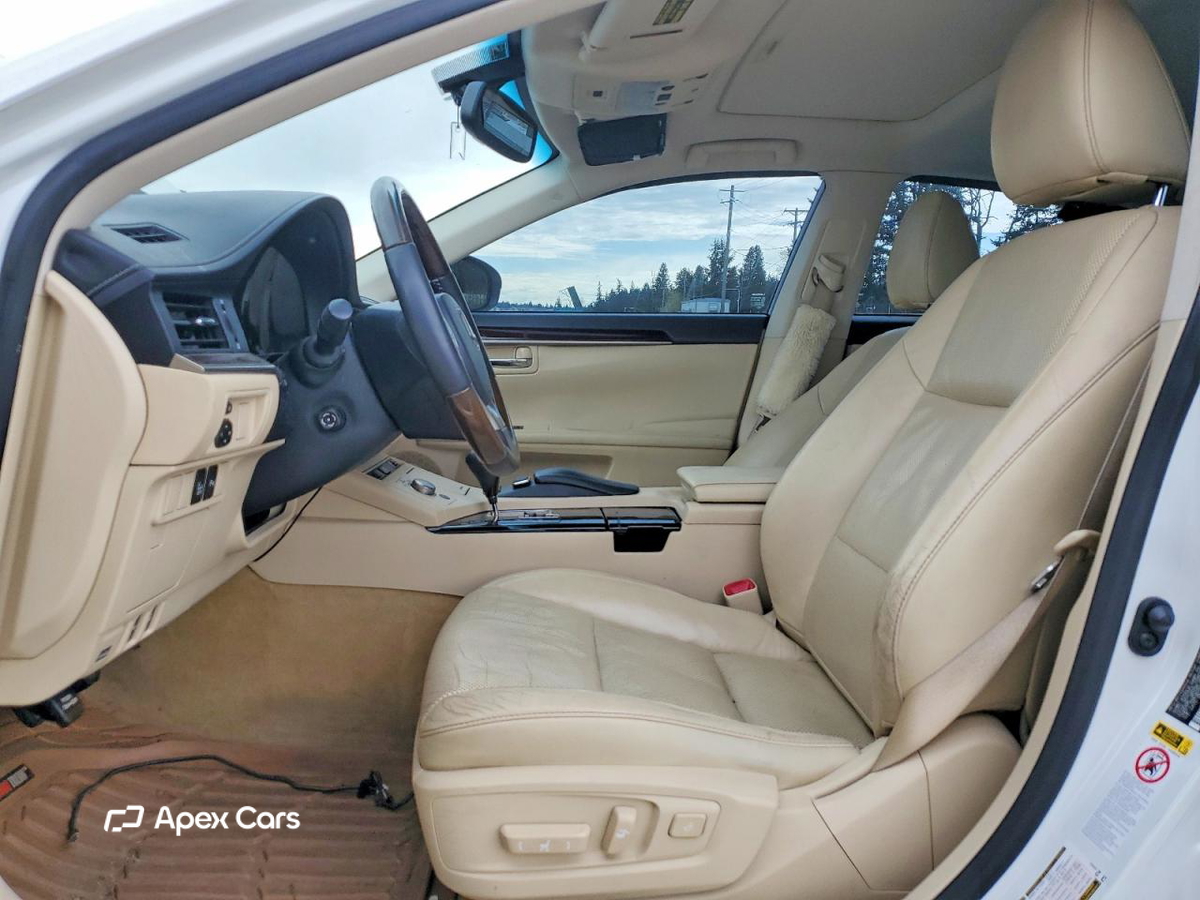 Lexus ES 2013
