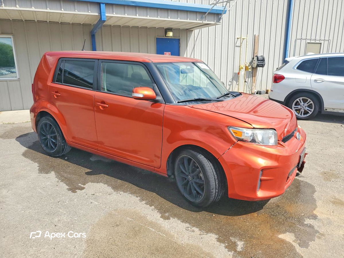 Scion xB 2012