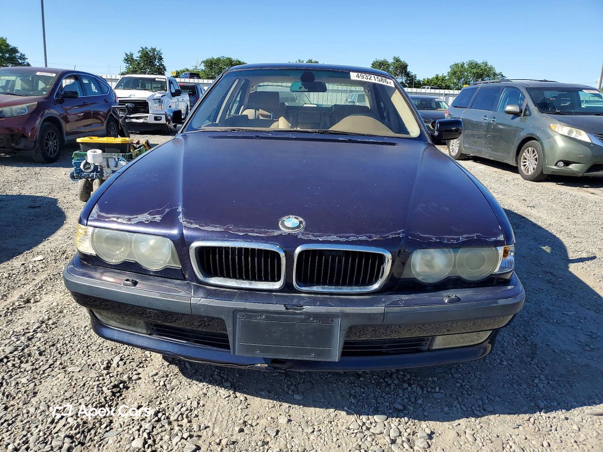 BMW Series 7 2001