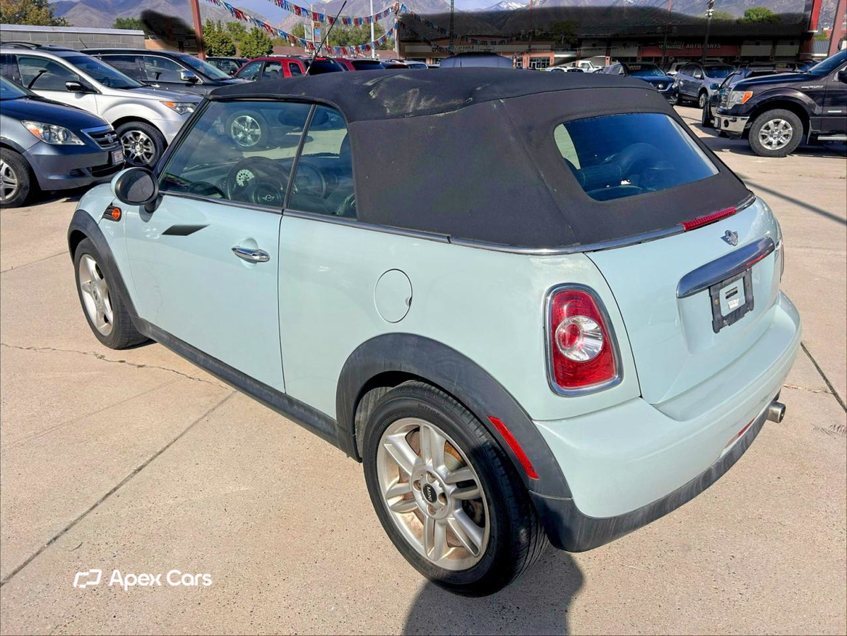 MINI Cooper 2011