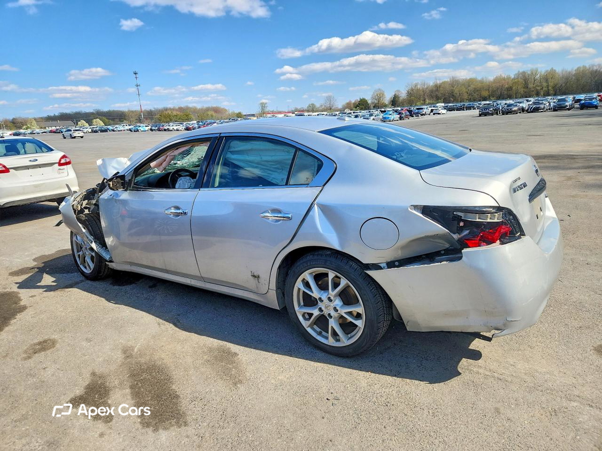 Nissan Maxima 2014