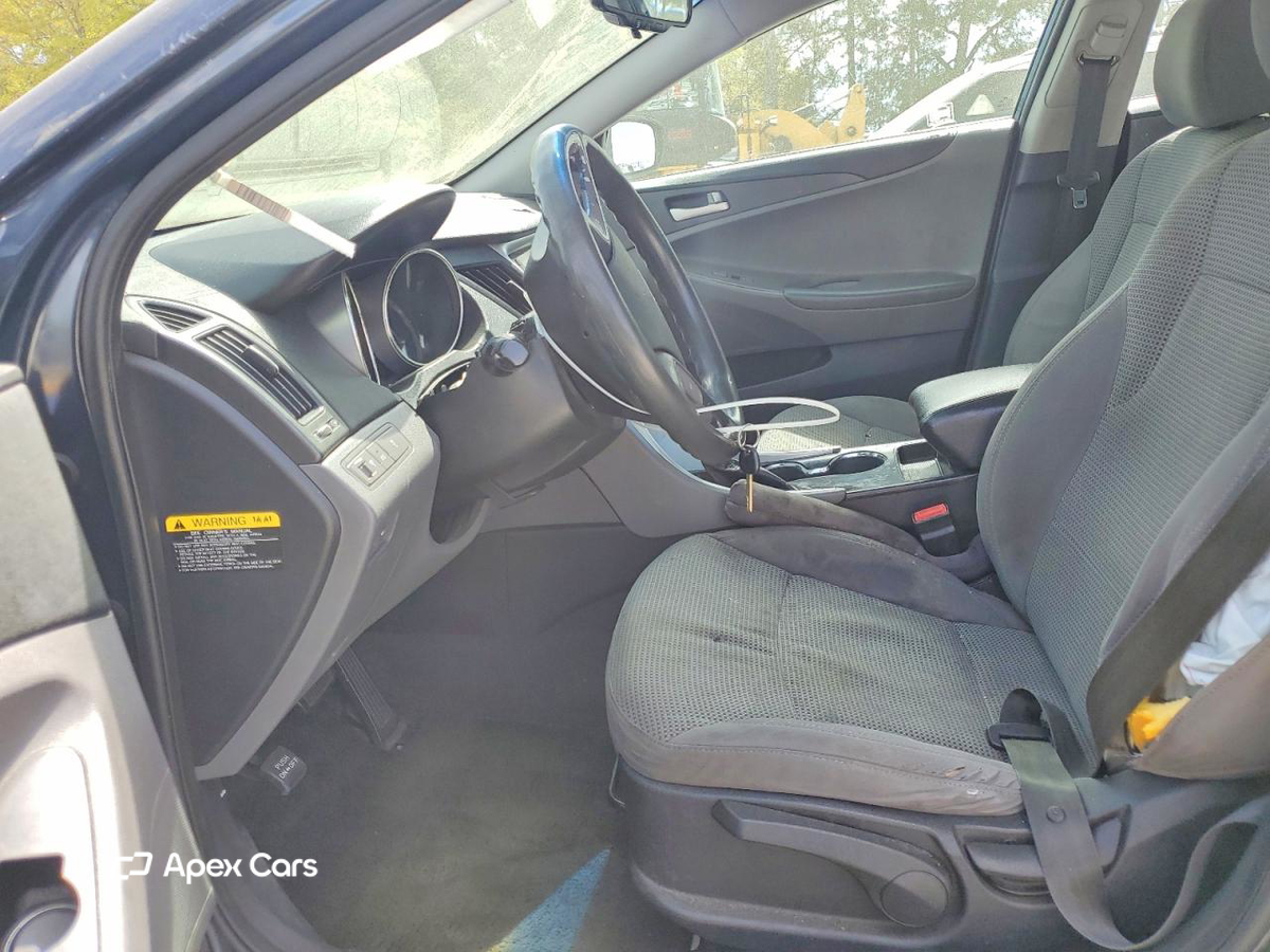 Hyundai Sonata 2012