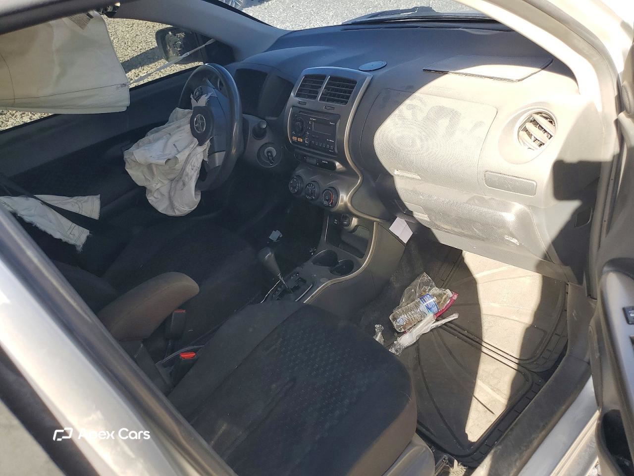 Scion xD 2012