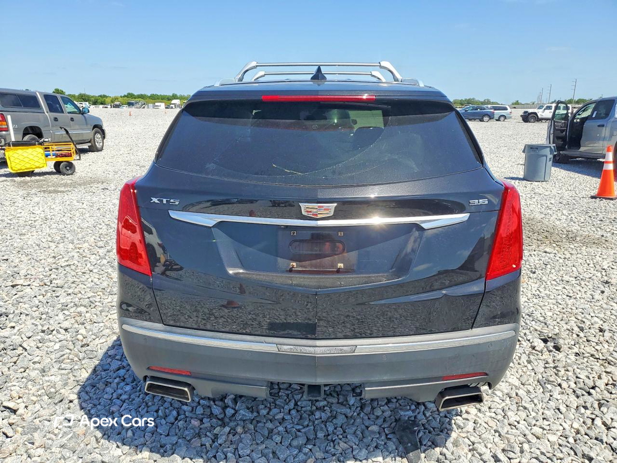 Cadillac XT5 2017
