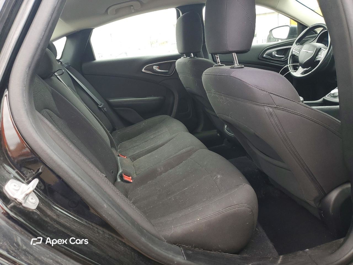 Chrysler 200 2015