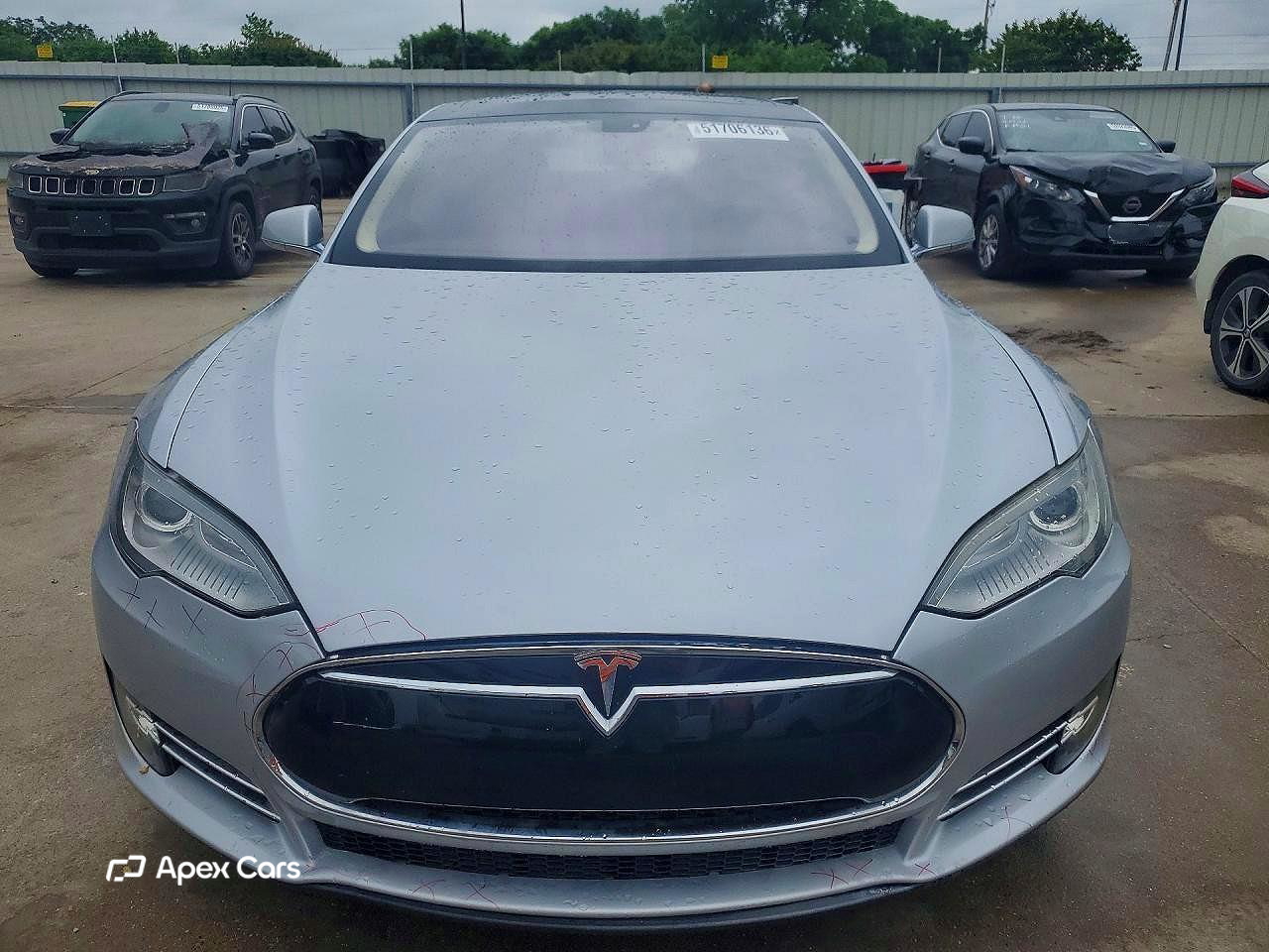 Tesla Model S 2013