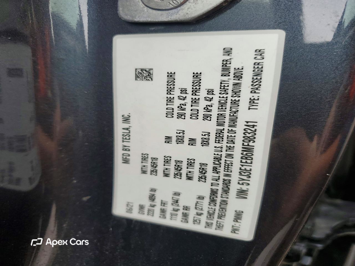 Tesla Model 3 2021