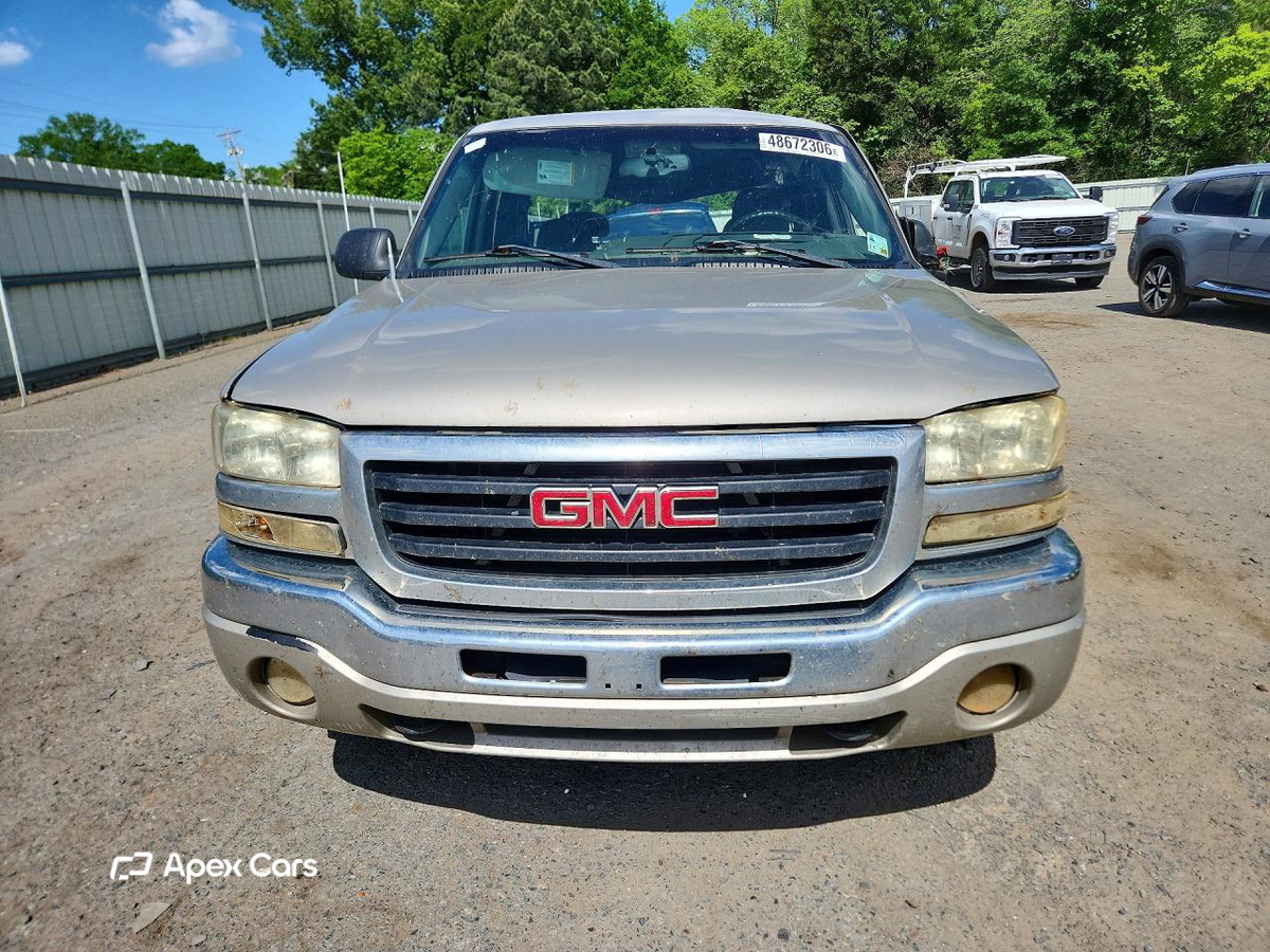 GMC Sierra 2004