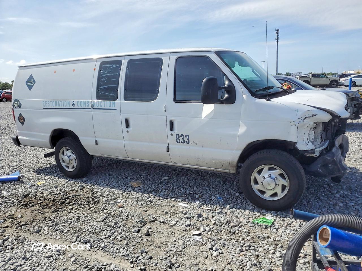 Ford Econoline 2010