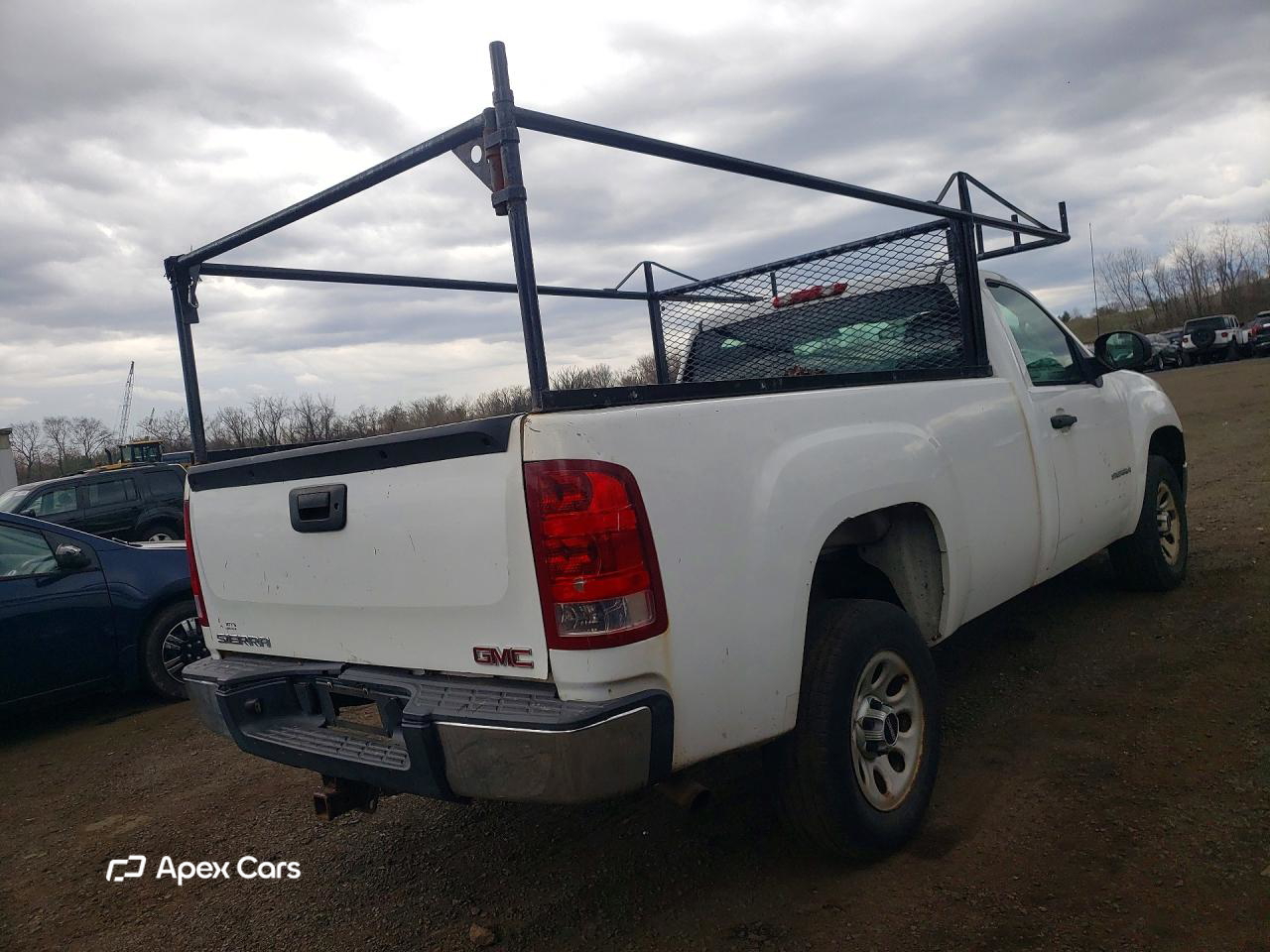 GMC Sierra 2011