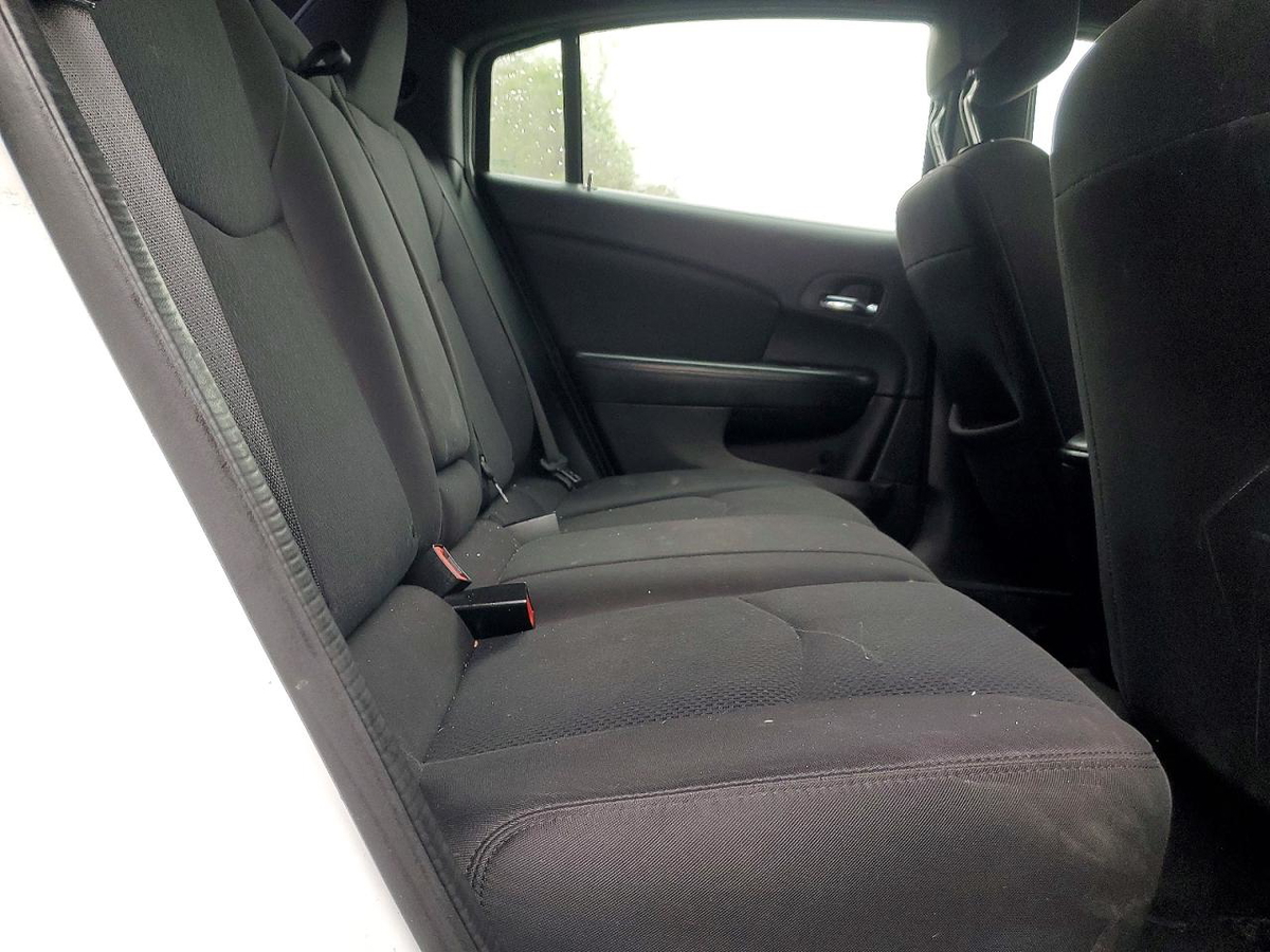 Chrysler 200 2013