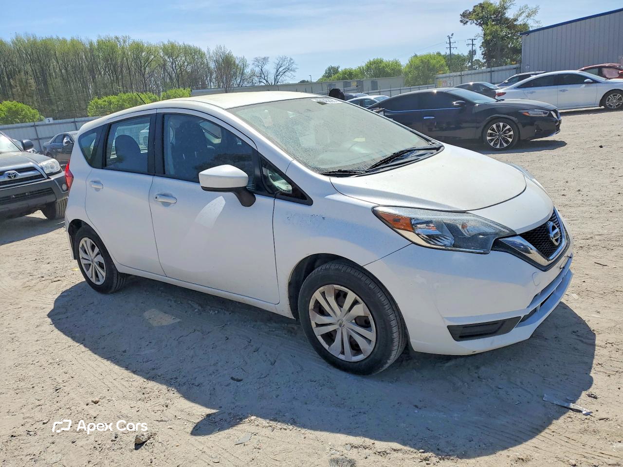 Nissan Versa 2019