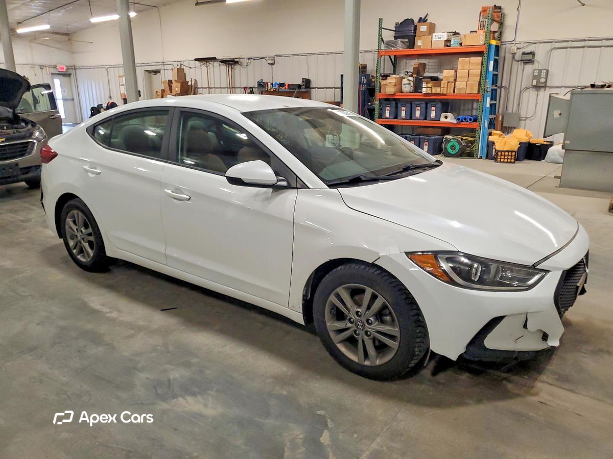Hyundai Elantra 2017