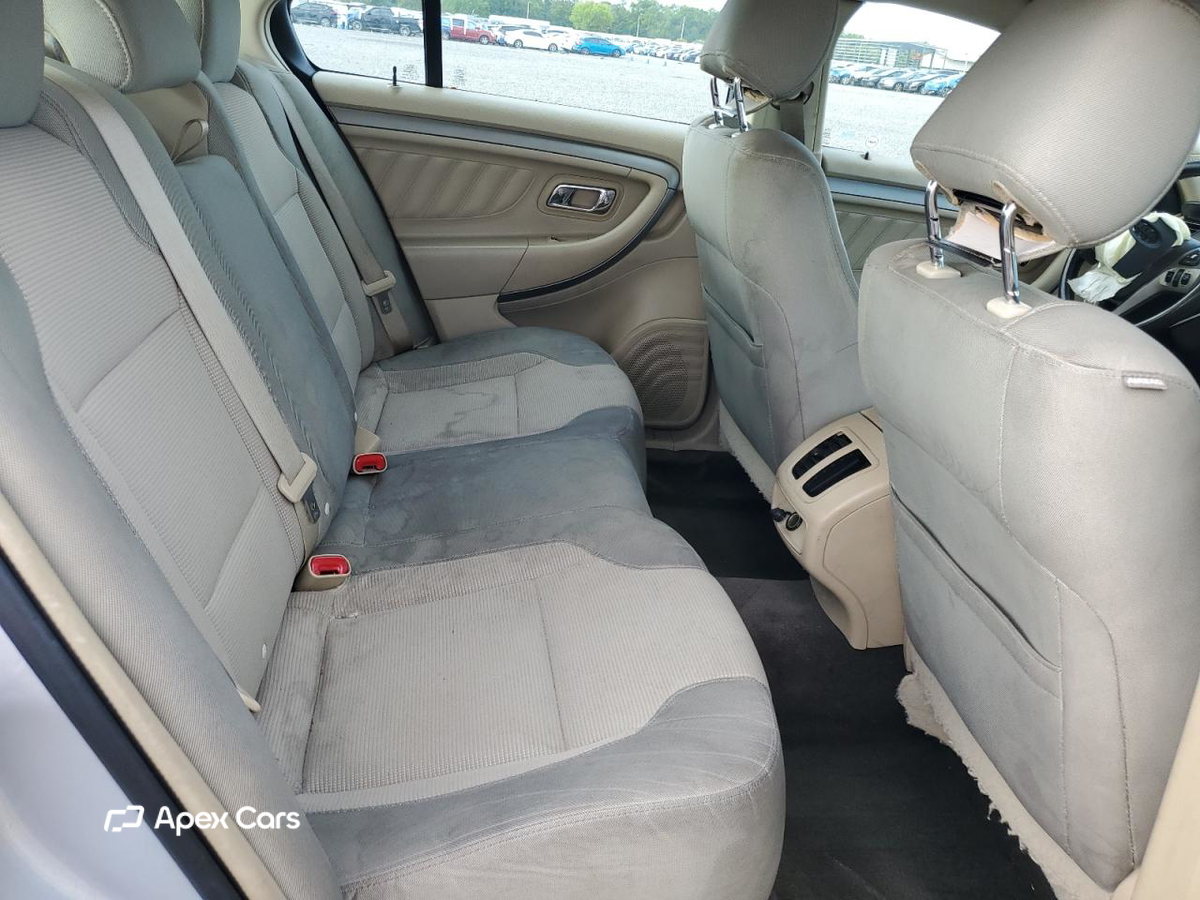 Ford Taurus 2014