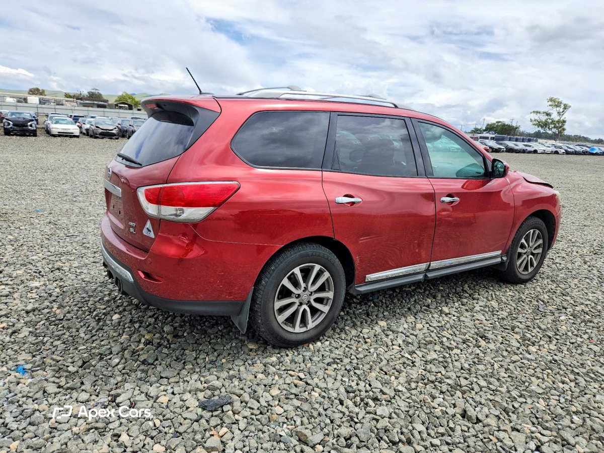 Nissan Pathfinder 2013
