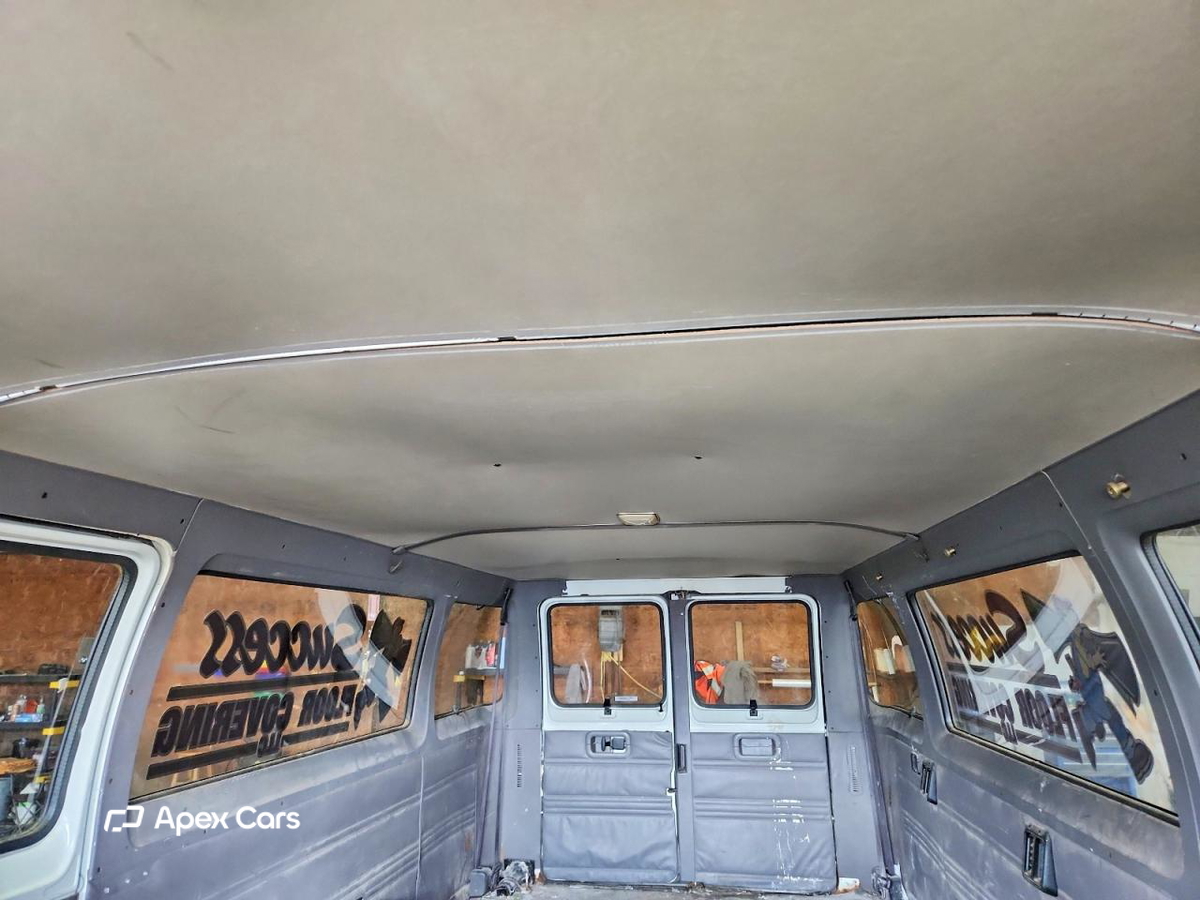 Dodge RAM Van 1996