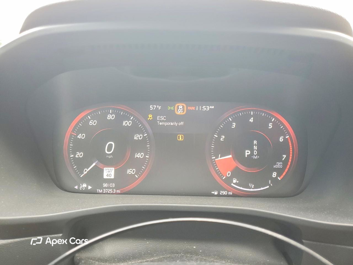 Volvo XC40 2019