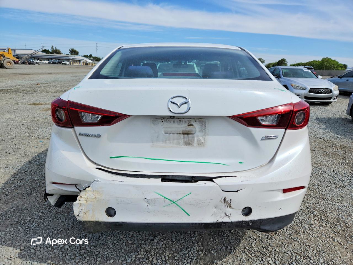 Mazda 3 2016