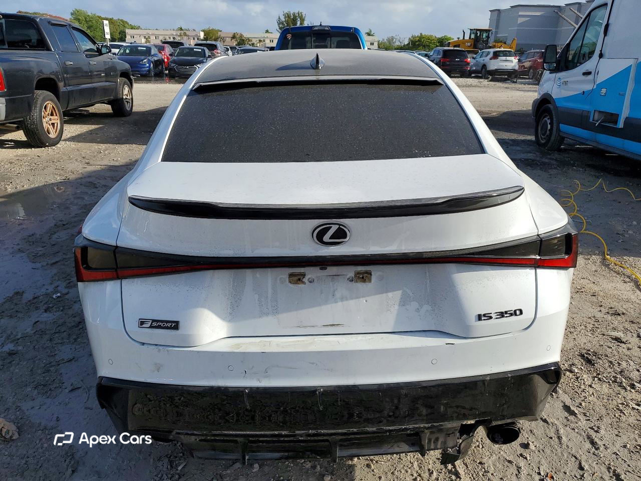 Lexus IS 2023