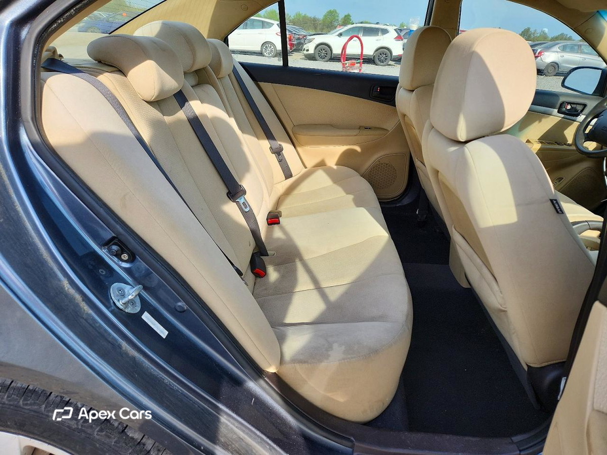 Hyundai Sonata 2010