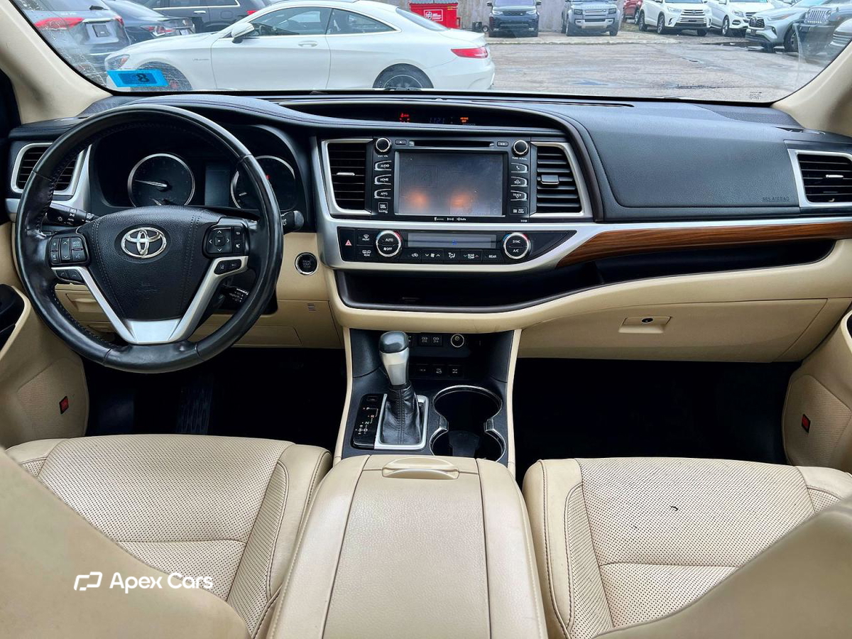 Toyota Highlander 2018