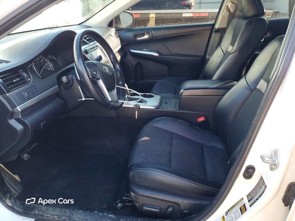 Toyota Camry 2012