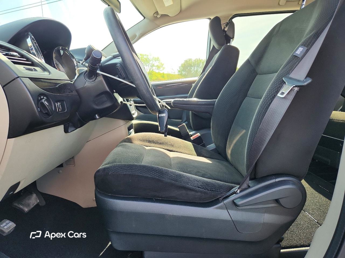 Dodge Caravan 2017