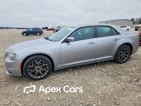 Chrysler 300 2015 - Image 1 of 13