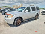 Nissan Pathfinder 2010