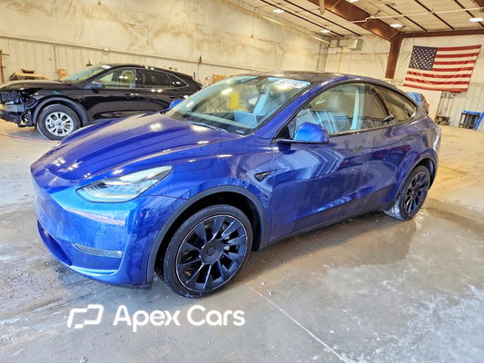 Tesla Model Y 2022 - Image 1 of 13