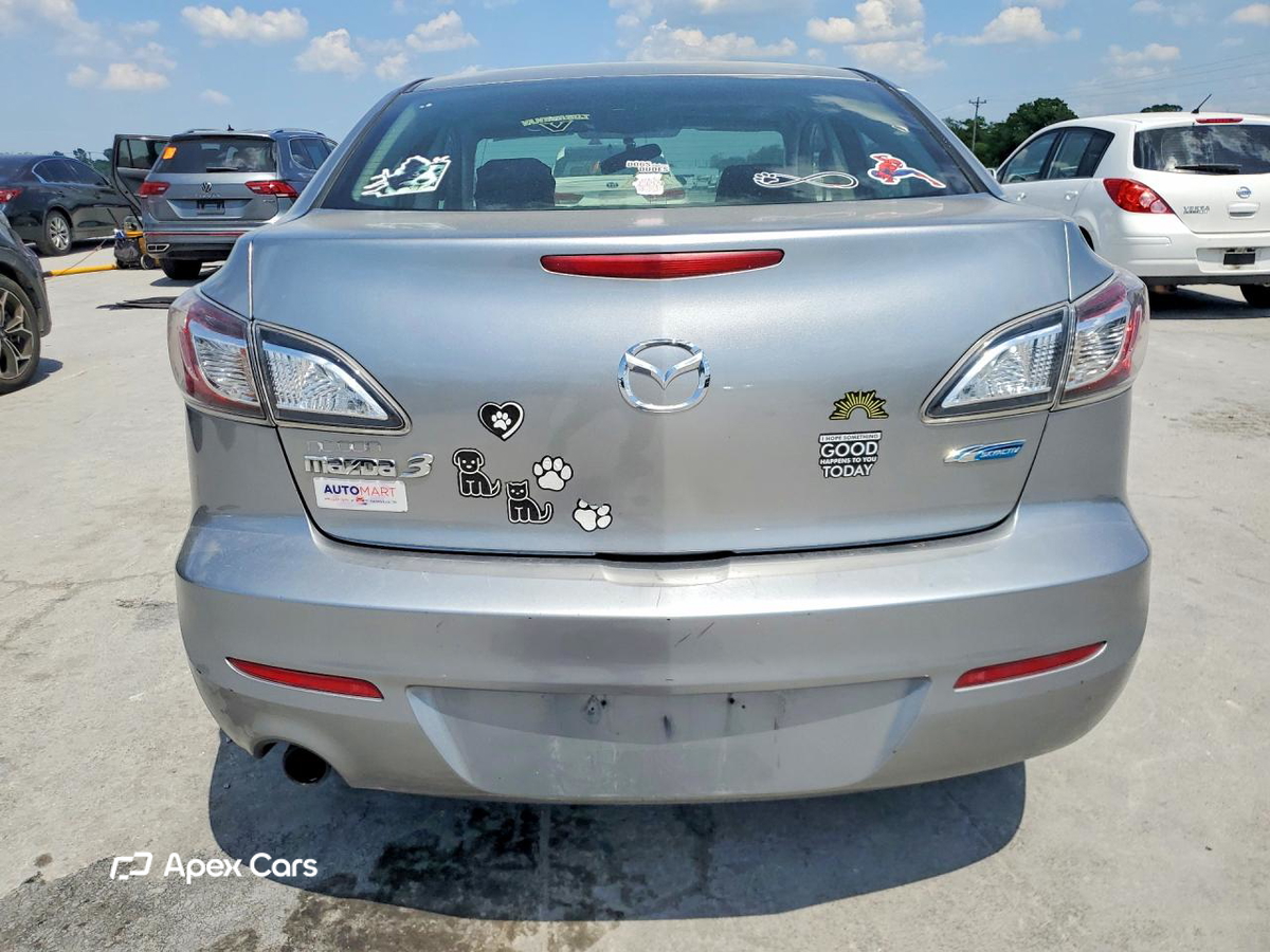 Mazda 3 2012