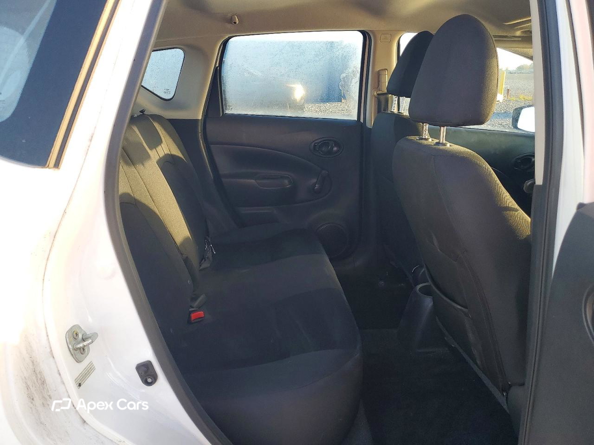 Nissan Versa 2018