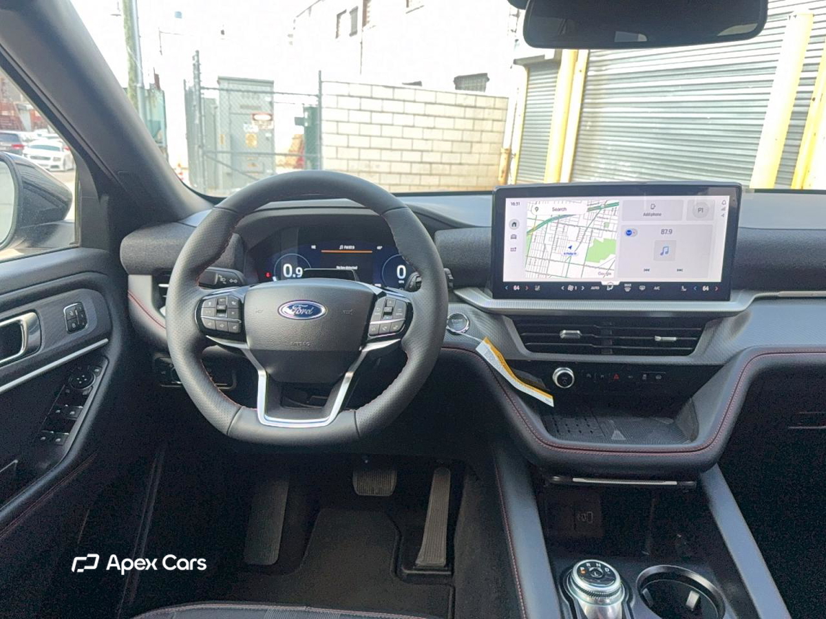 Ford Explorer 2025