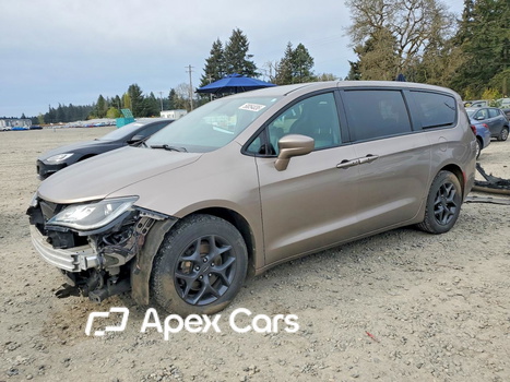 Chrysler Pacifica 2018 - Image 1 of 14