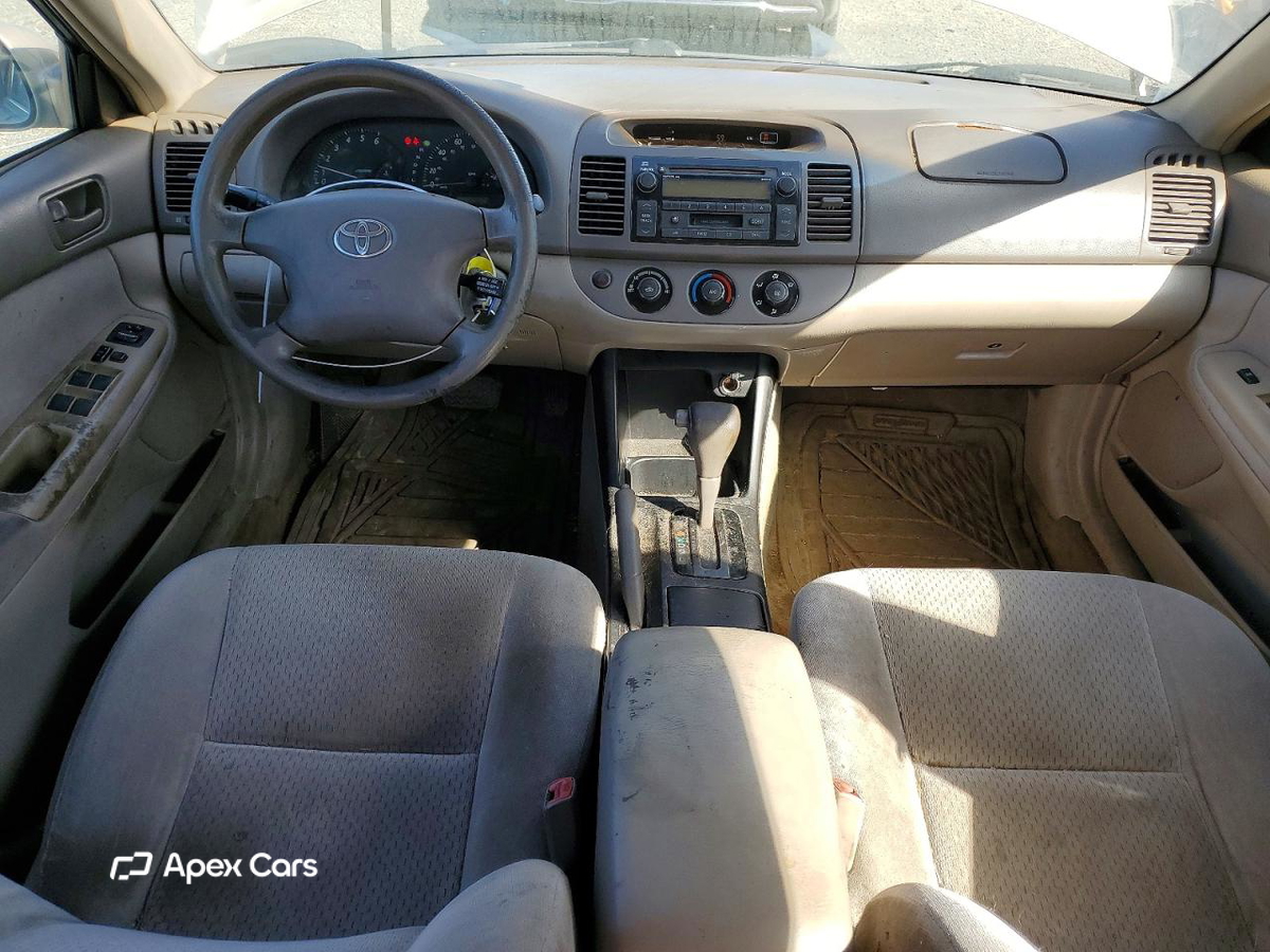Toyota Camry 2004