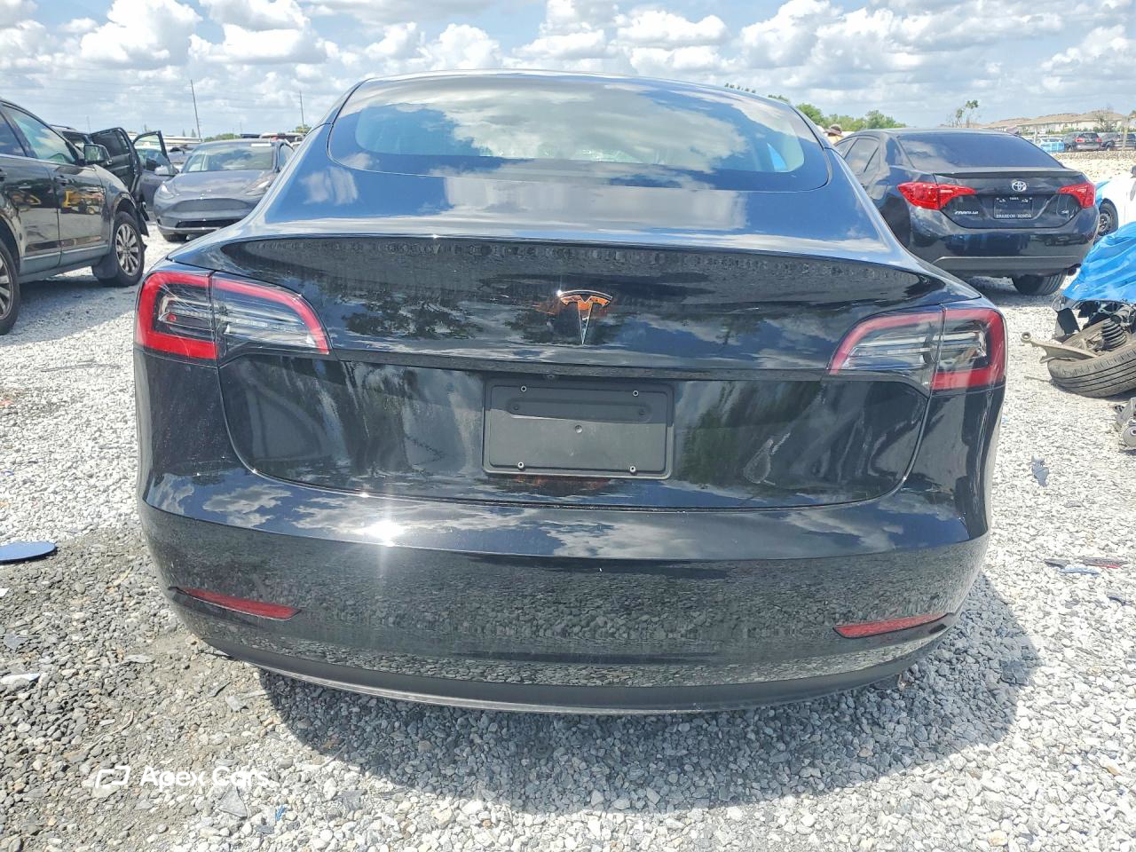 Tesla Model 3 2023